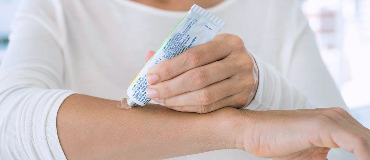 Deep Heat vs Heat Packs for Pain Relief – The Truth!